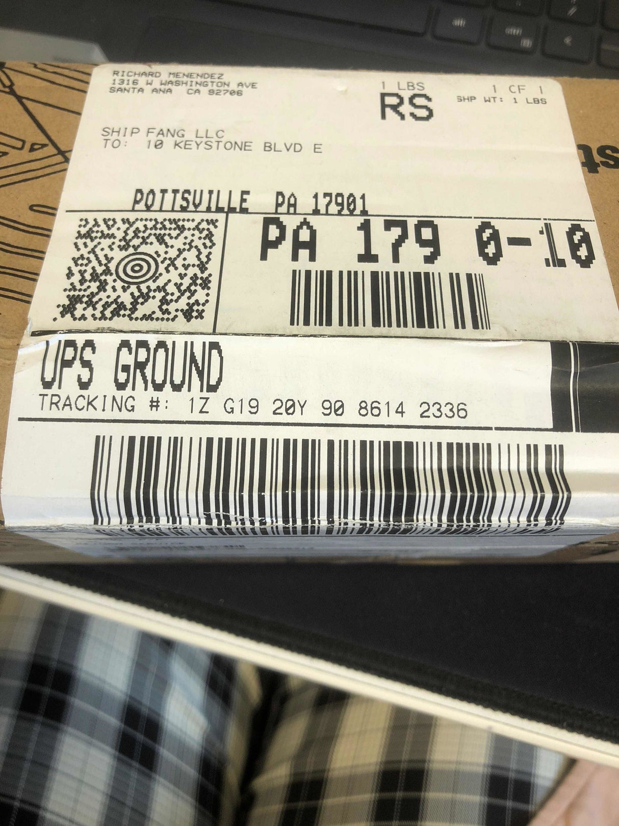 Vehicle Parts & Accessories Pickup Tailgate Assist Shock for 07-21 Toyota Tundra Heavy Duty, Truck Tail Gate Lift Assist Tailgate Shock Damper fit for Toyota Tundra 2007-2012 2013 2014 2015 2016 2017 2018 2019 2020 2021