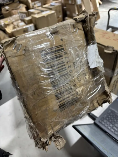 2019 2020 2021 2022 2023 2024Chevy Silverado/GMC Sierra 1500 Double Cab 2020 2021 2022 2023 2024 Silverado/GMC Sierra 2500HD 3500HD 6 Inch Aluminum Bolt-on Powder Coated Side Step Nerf Bars Running Boards (25% OFF Final Checkout)