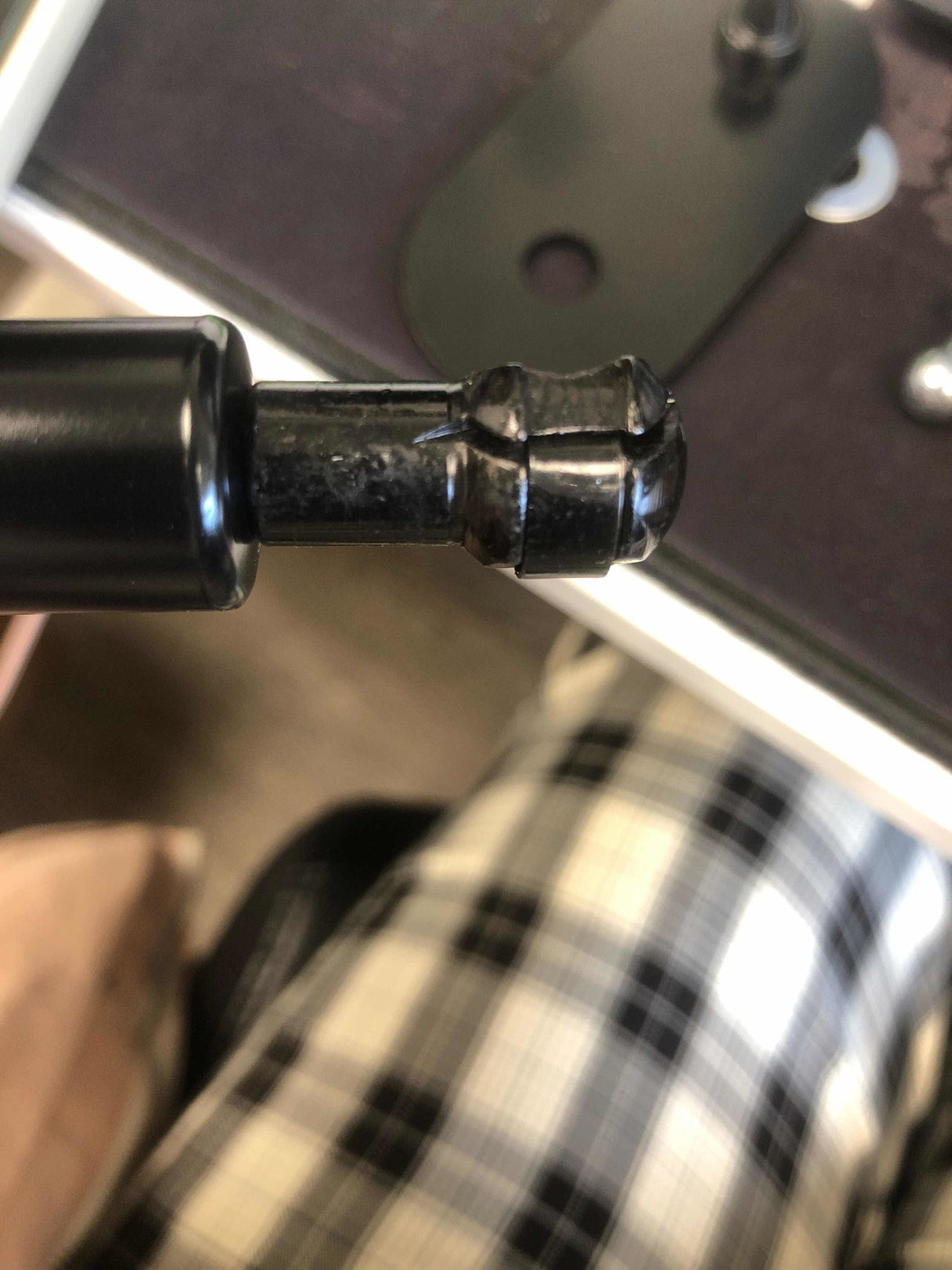 Vehicle Parts & Accessories Pickup Tailgate Assist Shock for 07-21 Toyota Tundra Heavy Duty, Truck Tail Gate Lift Assist Tailgate Shock Damper fit for Toyota Tundra 2007-2012 2013 2014 2015 2016 2017 2018 2019 2020 2021