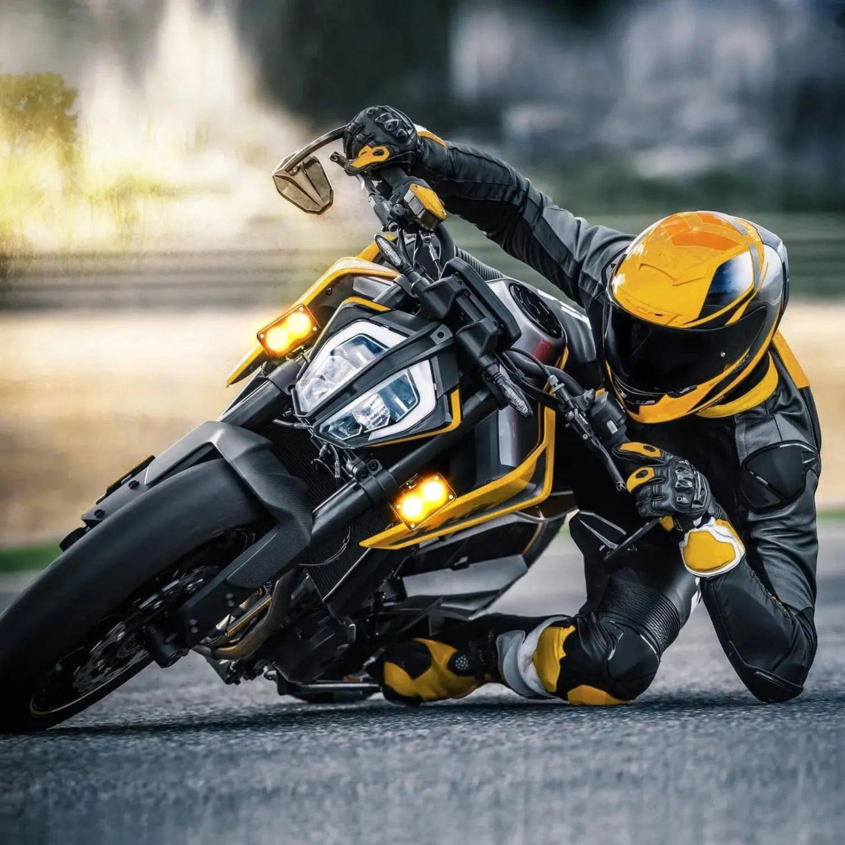 LED Work Light 3 Inch 10W 2360LM Amber Spot Built-in EMC LED Work Lights (Pair)