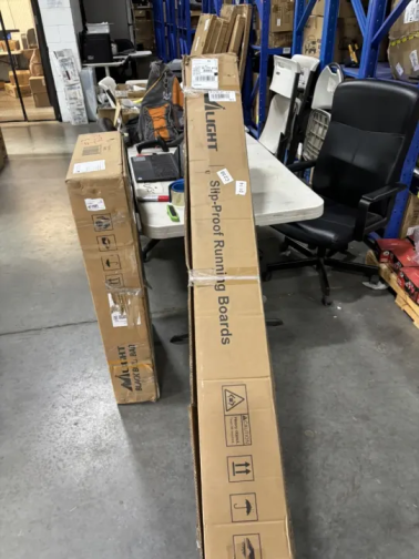 2019 2020 2021 2022 2023 2024Chevy Silverado/GMC Sierra 1500 Double Cab 2020 2021 2022 2023 2024 Silverado/GMC Sierra 2500HD 3500HD 6 Inch Aluminum Bolt-on Powder Coated Side Step Nerf Bars Running Boards (25% OFF Final Checkout)