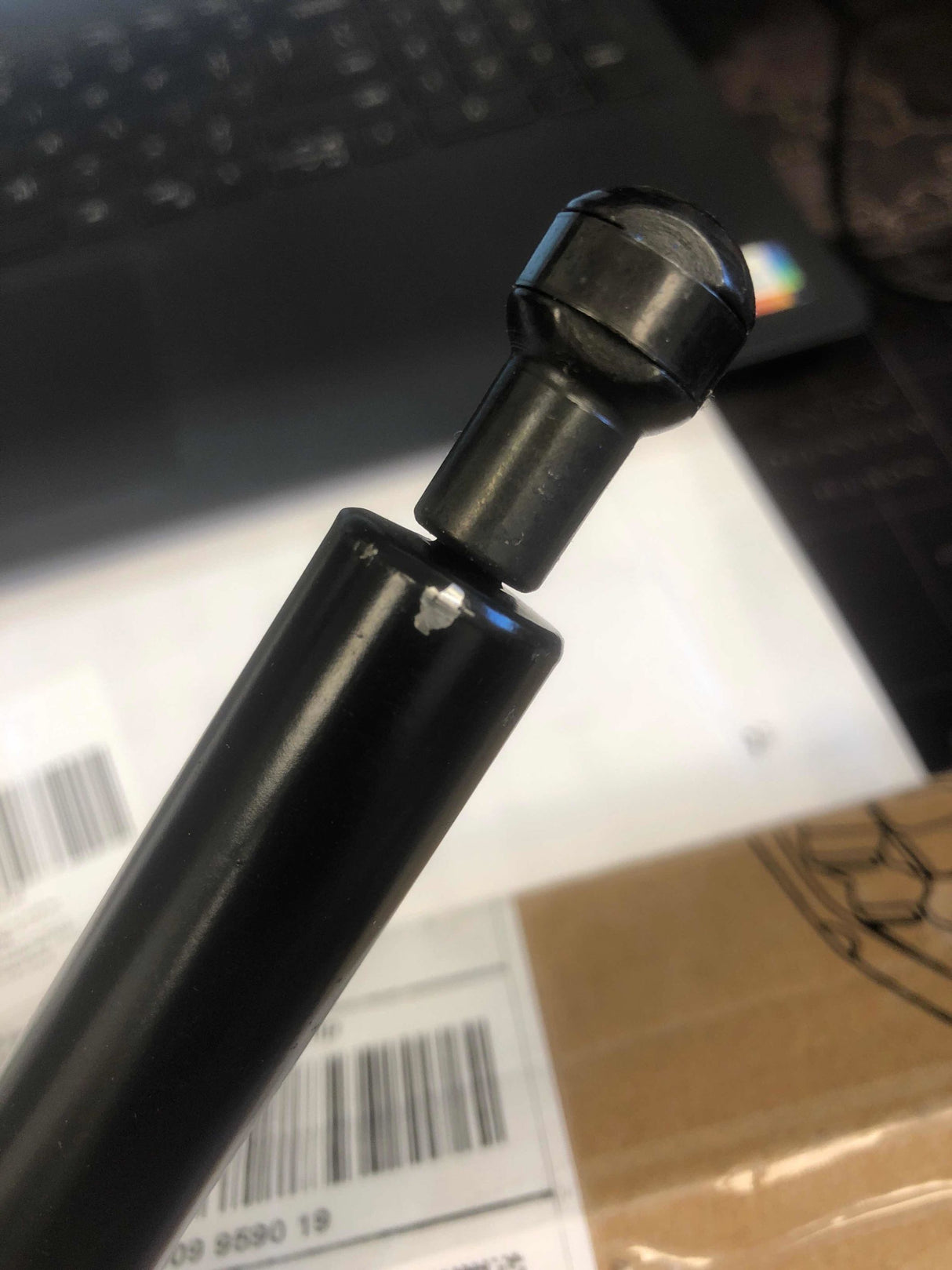 Pickup Tailgate Assist Shock for 06-08 Lincoln Mark & 04-14 Ford F150, Truck Tail Gate Lift Assist Tailgate Shock Damper fit for Lincoln Mark LTS 2006-2008, Ford F-150 2004-2014 (25% OFF Final Checkout)