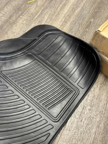 4Pcs Rubber Cargo Mats Universal Trim to fit Most Vehicles (25% OFF Final Checkout)