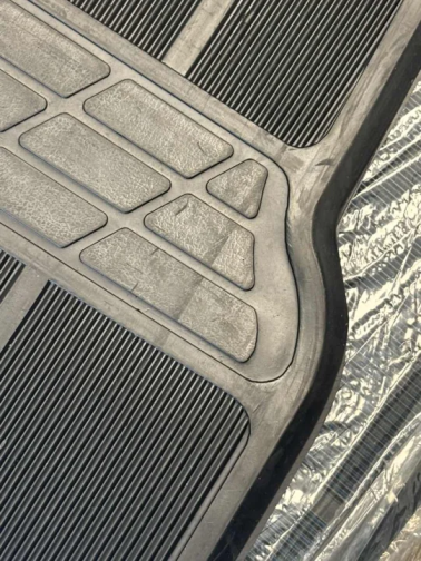 Rubber Floor Mats For Cars Trucks SUVs Universal Trim to Fit (25% OFF Final Checkout)