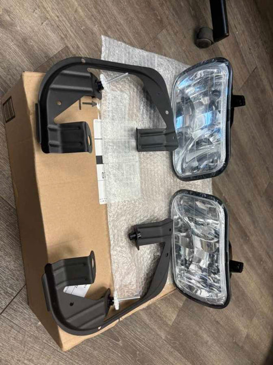 Fog Light Assembly 2009 2010 2011 2012 Dodge Ram 1500 2010 2011 2012 2013 2014 2015 2016 2017 2018 Dodge Ram 2500 3500 Fog Light Assembly Clear Lens (25% OFF Final Checkout)