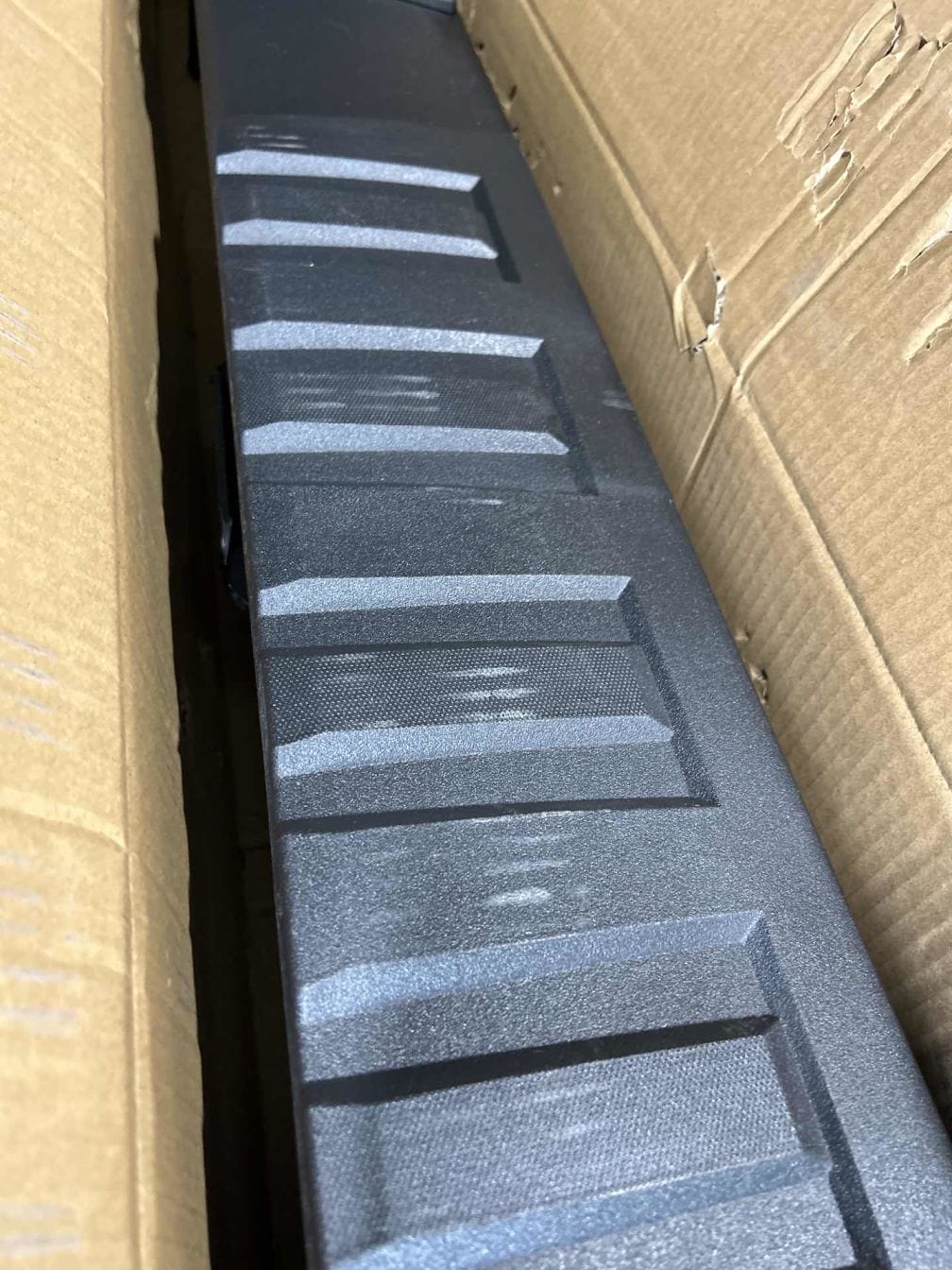 2015 2016 2017 2018 2019 2020 2021 2022 2023 2024 Ford F150 SuperCrew Cab Pickup 4 Door 2017 2018 2019 2020 2021 2022 2023 2024 Ford F250 F350 Super Duty Crew Cab 6 Inch Slip-Proof Aluminum Side Step Nerf Bars Running Boards (Copy)