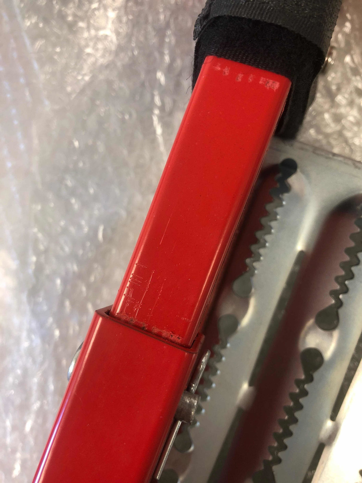 Folding Heavy Duty Red Tire Step To Fit tires from 10Inch to 15Inch Tire Width