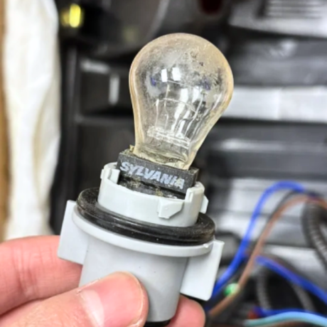 Taillight Assembly 2007 2008 2009 2010 2011 2012 2013 2014 Chevy Silverado 1500 2500HD 3500HD 2007 2008 2009 2010 2011 2012 2013 GMC Sierra 3500HD Tail light Assembly Rear Lamp w/Bulbs and Harness Driver Side (25% OFF Final Checkout)