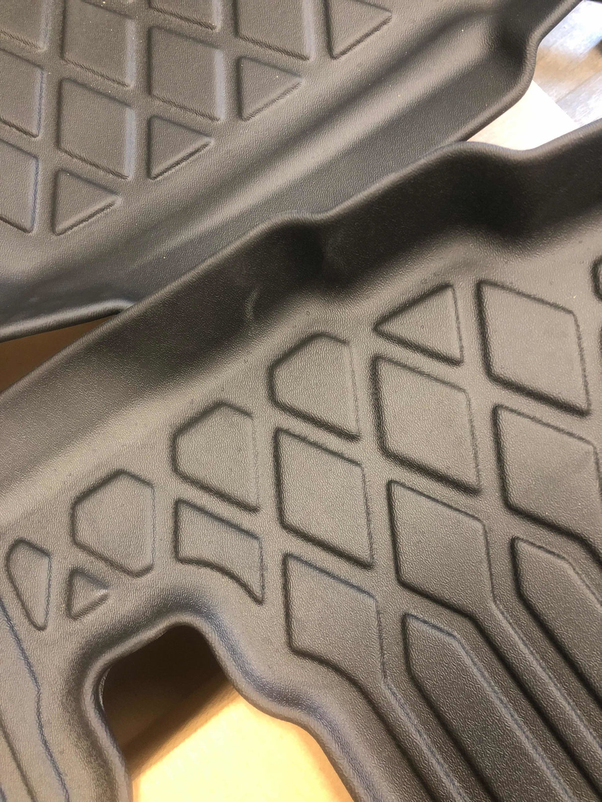 2020 2021 2022 2023 2024 2025 Toyota Highlander w/Center Console NOT fit Hybrid TPE Floor Mats (25% OFF Final Checkout)