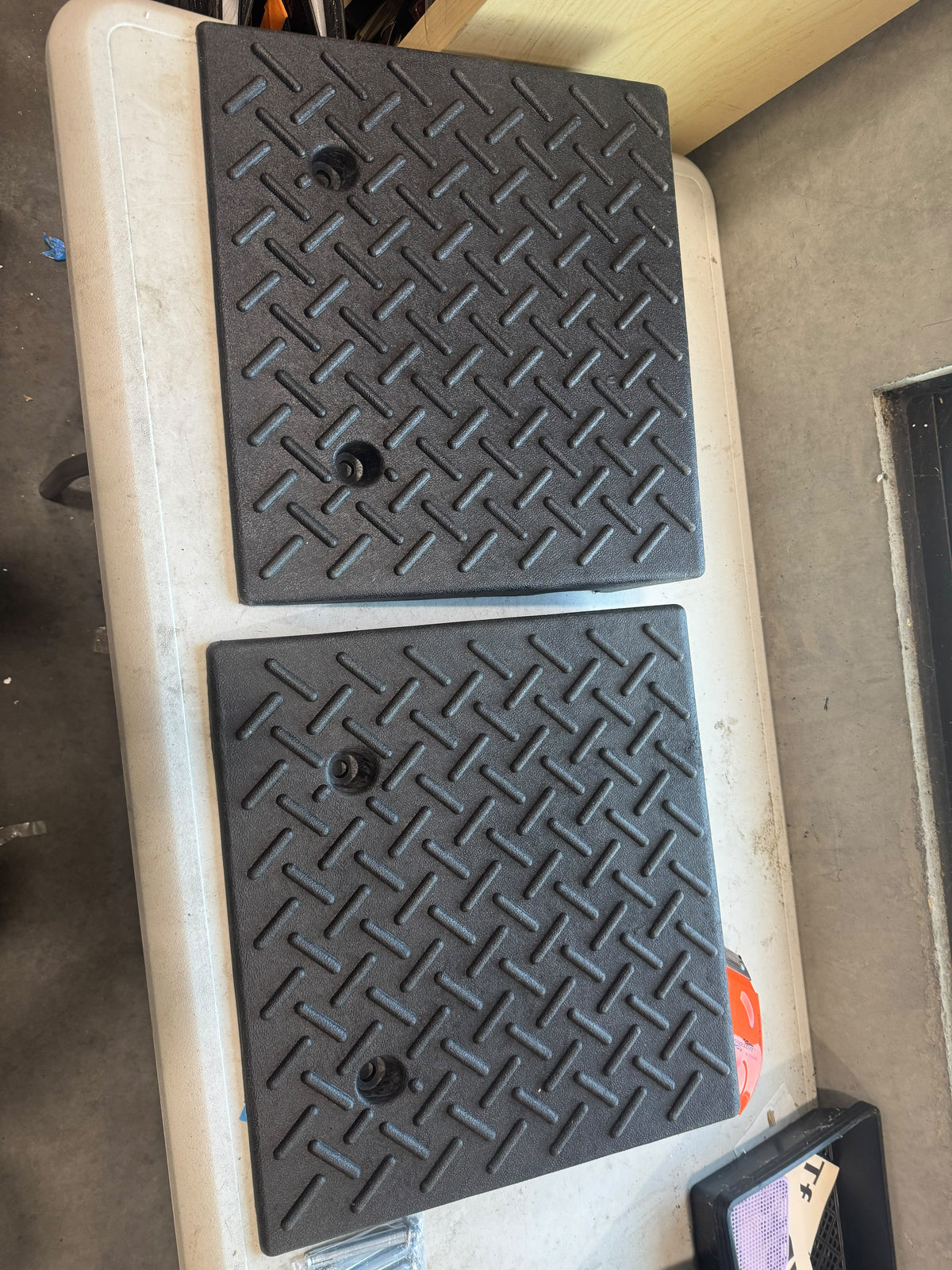 5 Inch Rise Height Rubber Curb Ramps 7000lbs Load Capacity (Pair) (25% OFF Final Checkout)
